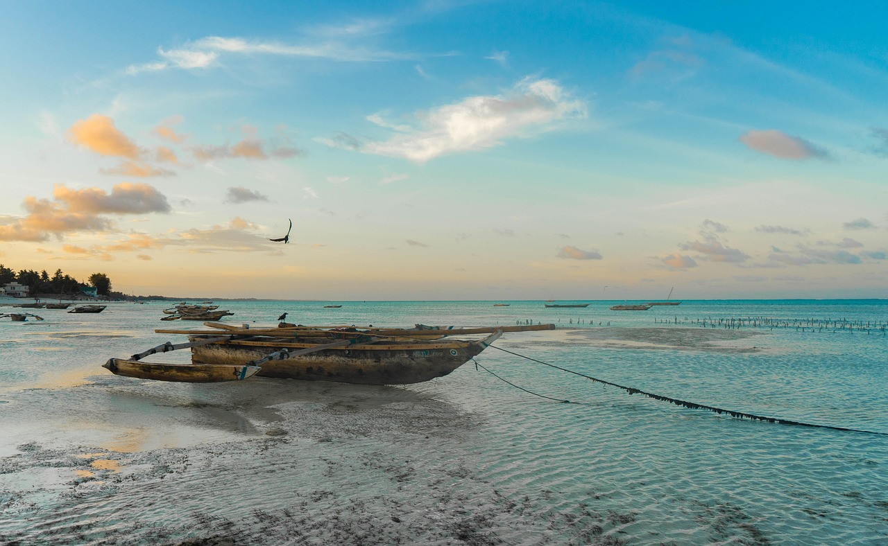 Turquoise water and white sand on Zanzibar